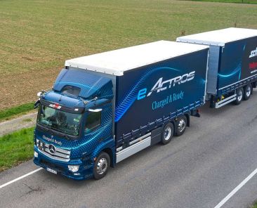 eActros - rental hiace semarang thuba trans