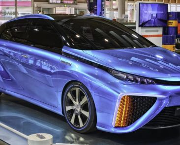 toyota mirai - rental elf semarang thuba trans