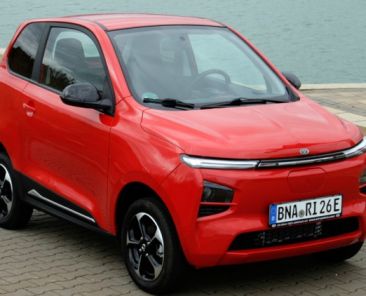 ari-902- rental hiace semarang - thuba trans