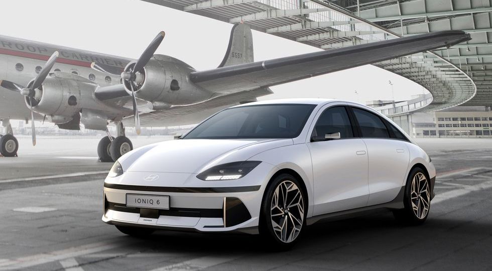 hyundai ioniq 6 - sewa elf short semarang