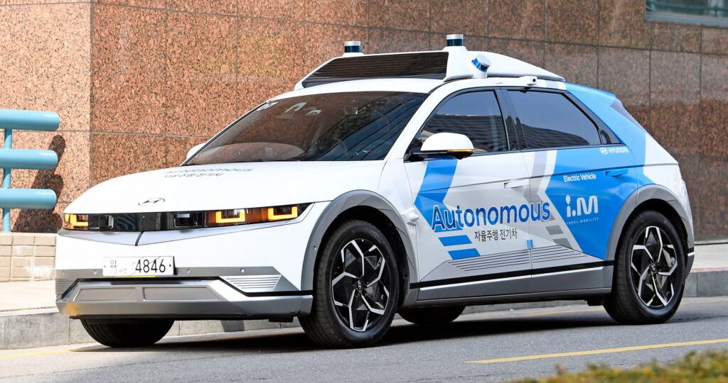 hyundai self driving - antar jemput bandara semarang - thuba trans