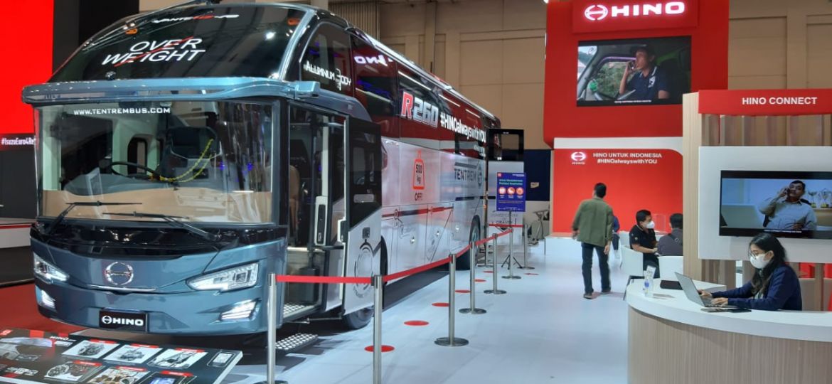 sewa minibus semarang - Thuba Trans