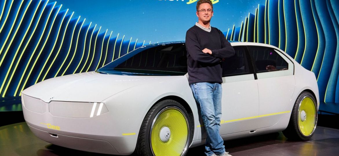 bmw-i-vision-dee- rental minibus semarang thuba trans